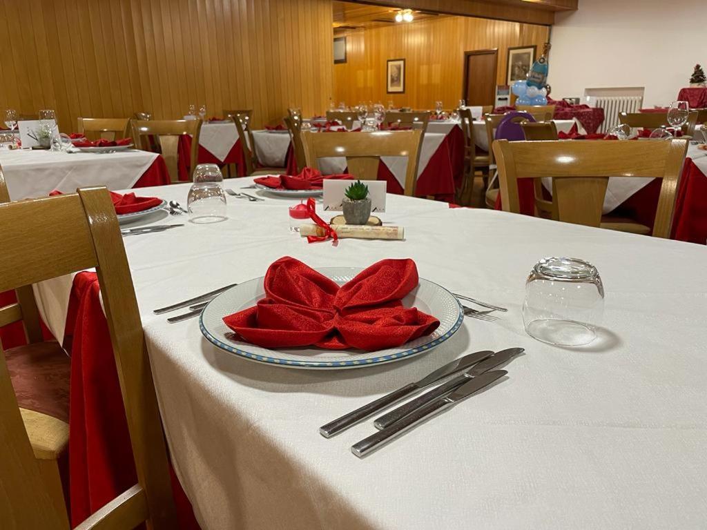 Hotel Sancamillo Dimaro Εξωτερικό φωτογραφία